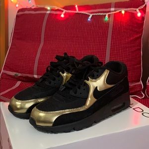 Nike Air Max Gold and Black Color